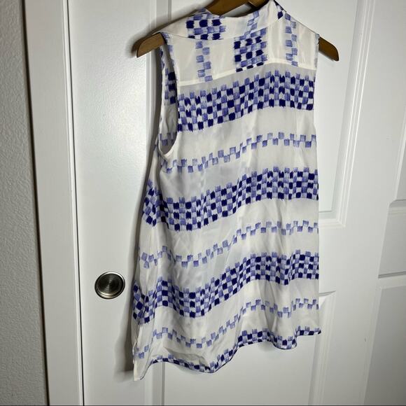 Equipment Femme Mika Blue Check Patterned 100% Silk Sleeveless Button Up Size XS - Picture 6 of 6